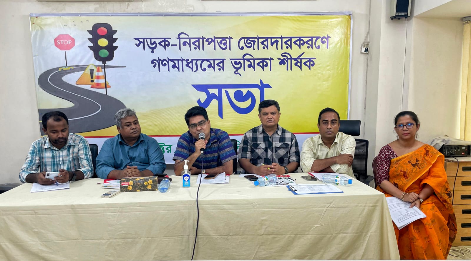 নিরাপদ ঈদযাত্রায় ফিটনেসবিহীন যানবাহন চলাচল বন্ধের সুপারিশ