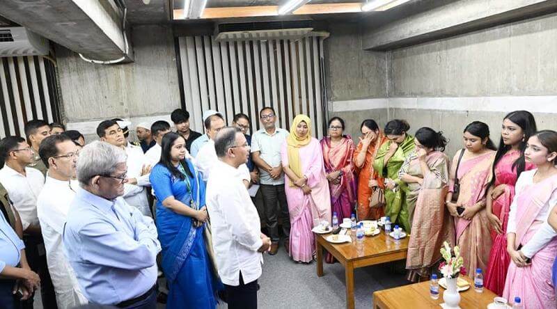 প্রধানমন্ত্রীর সঙ্গে মানবাধিকার সংগঠন ‘মায়ের ডাক’ সদস্যদের সাক্ষাৎ