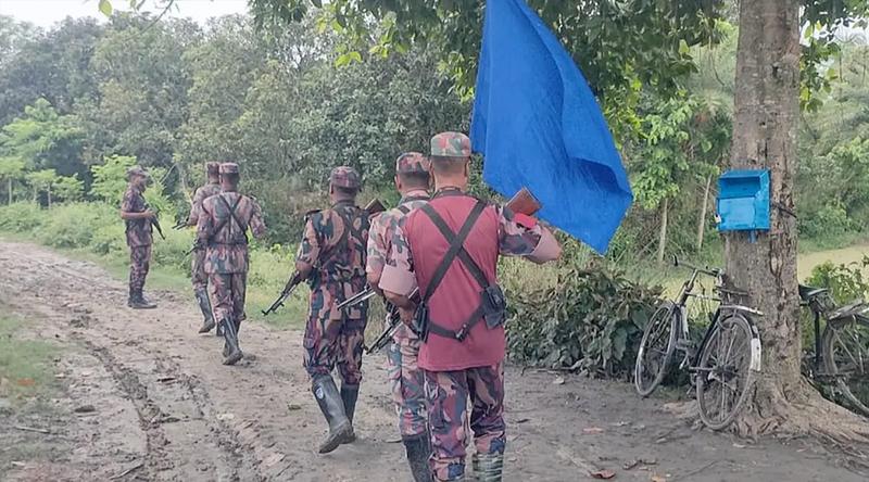 মেহেরপুর সীমান্তে ৪ জনকে পুশইনের চেষ্টা, বিজিবির বাধায় ব্যর্থ