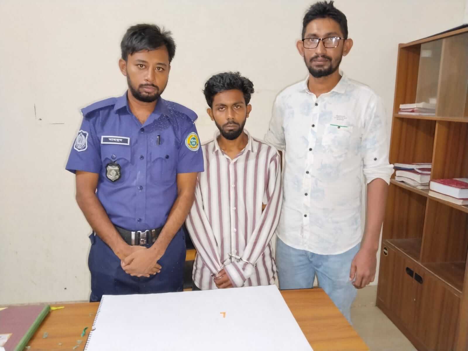নলছিটিতে ৭ পিস ইয়াবাসহ যুবক গ্রেফতার
