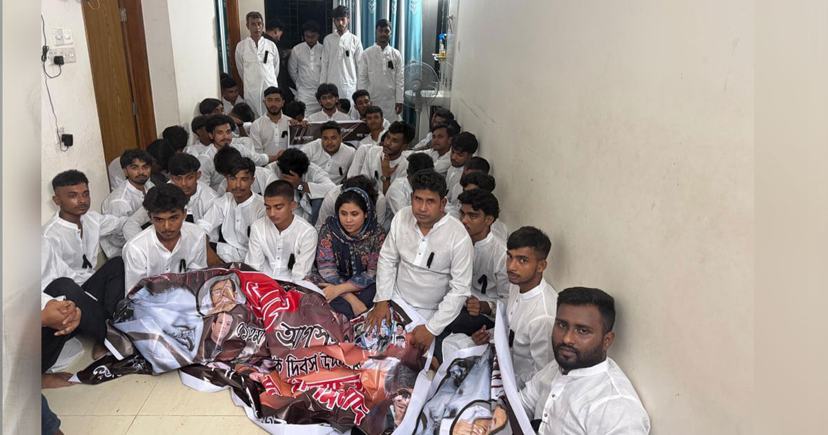 বসুন্ধরা থেকে আওয়ামী লীগের ৫৩ নেতা-কর্মী গ্রেপ্তার