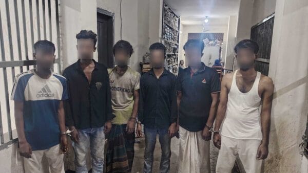 মোহাম্মদপুরে জমি দখলের চেষ্টা হামলা-ভাঙচুর লুটপাটের ঘটনায় গ্রেফতার ৬