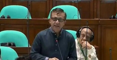 তিন বছরে চার শতাধিক গার্মেন্টস কারখানা বন্ধ হয়েছে : সংসদে বাণিজ্যমন্ত্রী