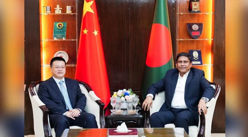 প্রধানমন্ত্রীর প্রতিরক্ষা উপদেষ্টার সঙ্গে চীনা রাষ্ট্রদূতের সৌজন্য সাক্ষাৎ