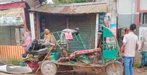 গাজীপুরে ট্রাক-অটোরিকশার সংঘর্ষে নিহত ৩