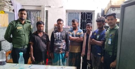 বিষখালী নদীতে ১২ লাখ টাকার কারেন্ট জাল জব্দ, ৫ জেলের কারাদণ্ড