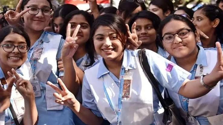 এইচএসসির ফল প্রকাশের তারিখ পরিবর্তন