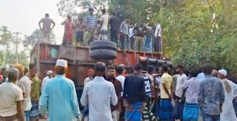 কুড়িগ্রামে ট্রাকচাপায় ইজিবাইকের ৫ যাত্রী নিহত